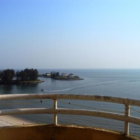 Holiday Condo @Pantai Ria بورت ديكسون المظهر الخارجي الصورة